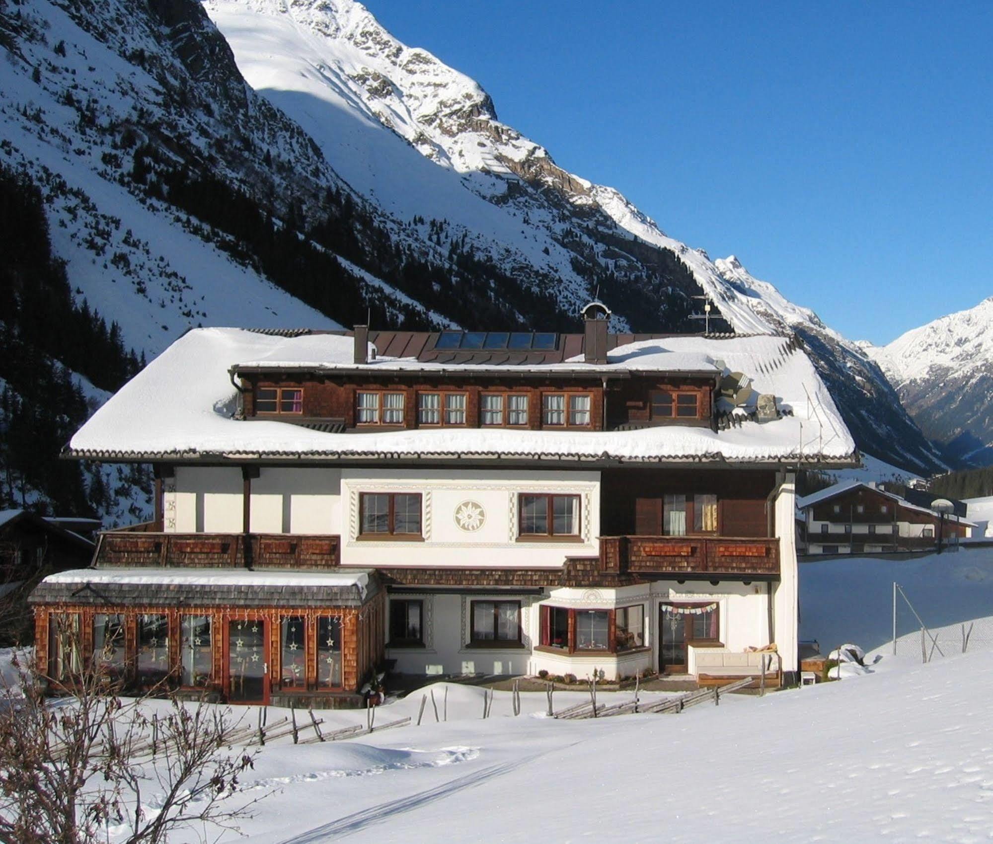 Landhaus Edelweiss Hotel Sankt Leonhard im Pitztal Exterior photo